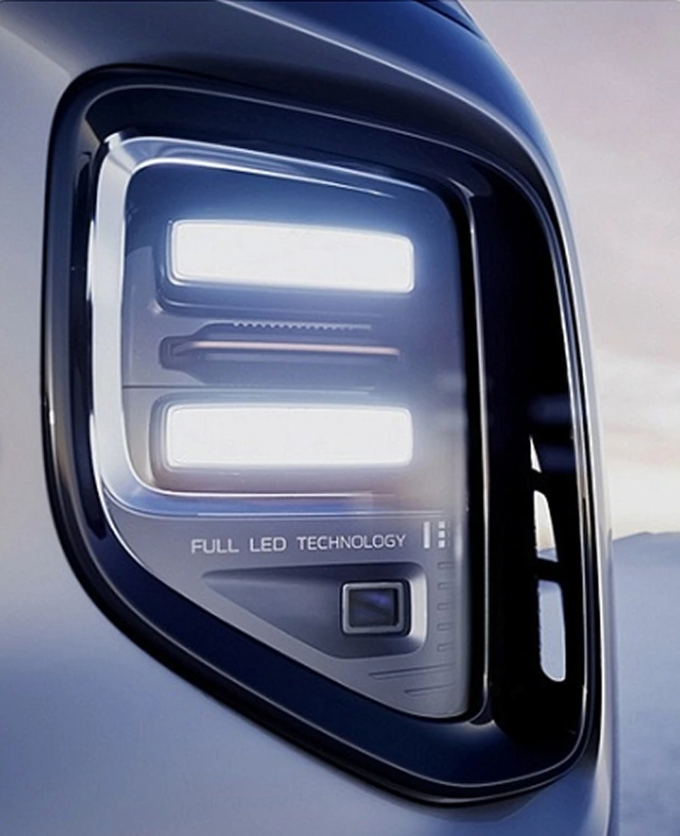 Changan Nevo Q07 — headlight close-up
